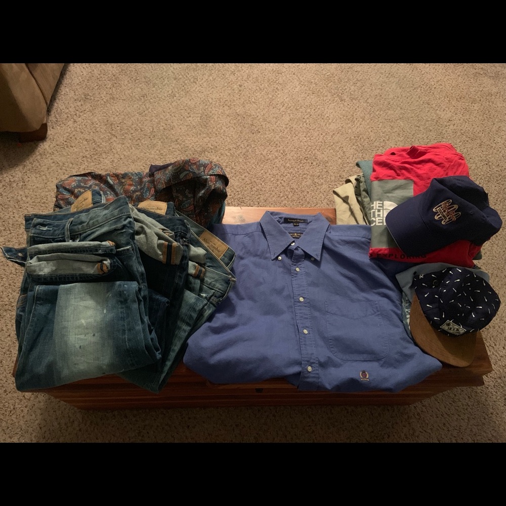 **SOLD**Abercrombie jeans +